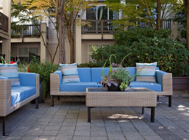outdoor seating area